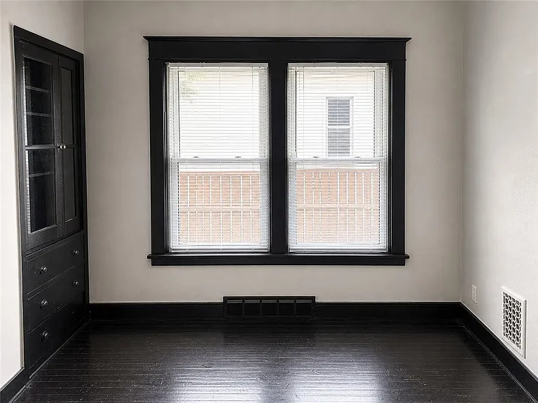 50 Winterroth St — Photo 8