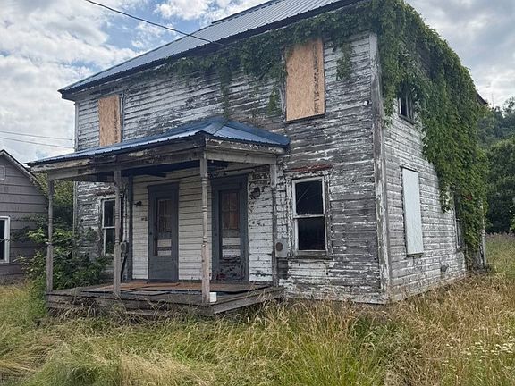 2nd image of 83 Cole St