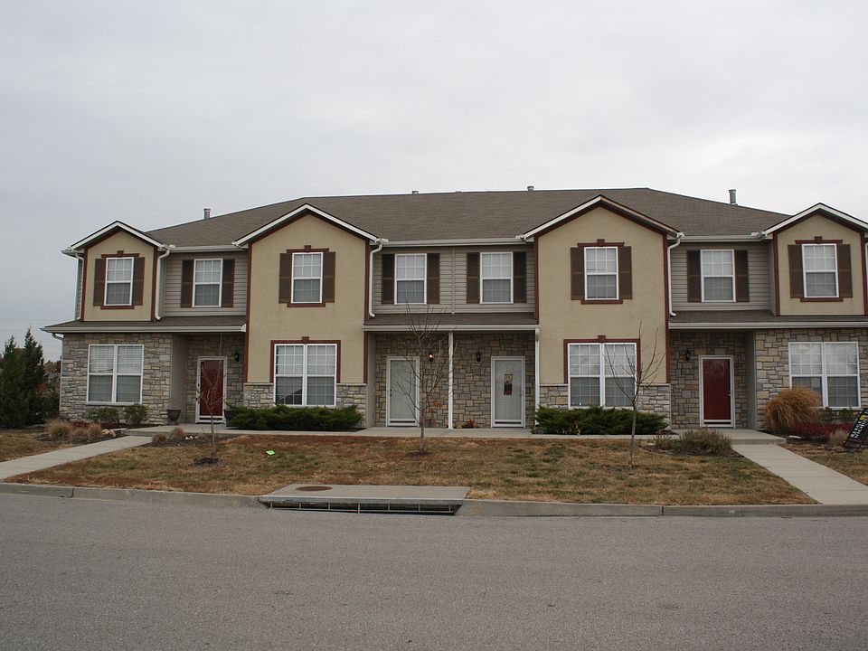 1st image of 114 SW Rock Creek Ln