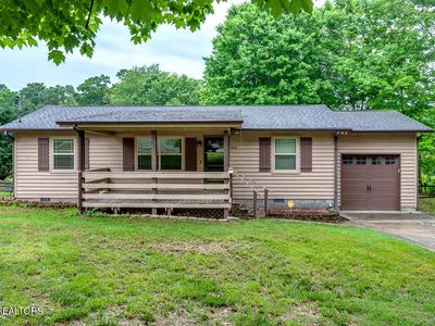 4642 Moon Ln, Strawberry Plains, TN, 37871