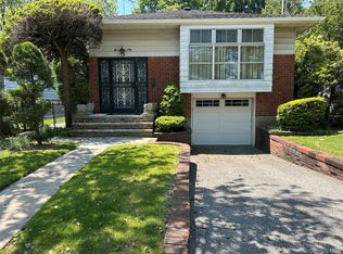 79 Marcus Avenue, New Hyde Park, NY 11040