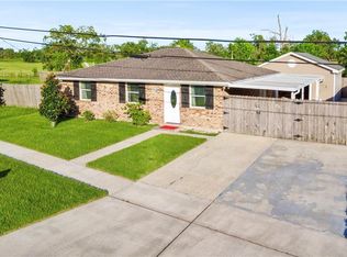 2013 Meraux Ln, Violet, LA 70092