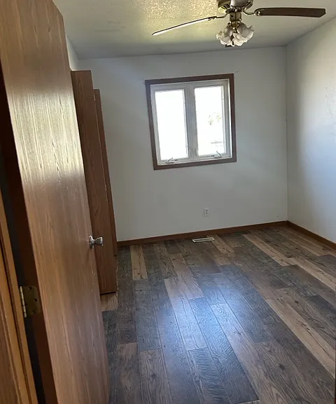 601 S Cleveland St — Photo 5