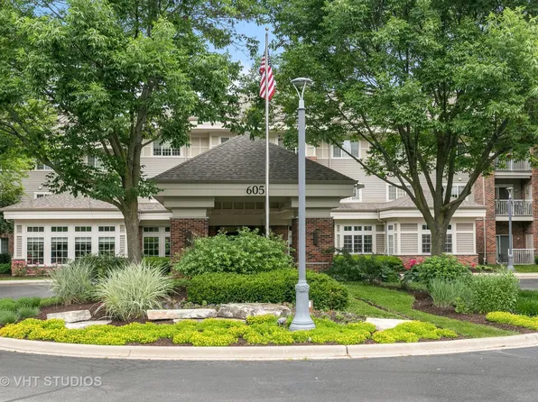 605 Barrington Ave APT 254, Dundee, IL 60118