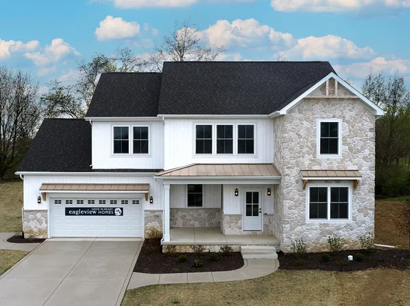 264 Westport Rd, Valparaiso, IN 46385