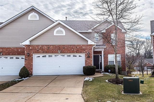 1st image of 9412 Natalie Cir