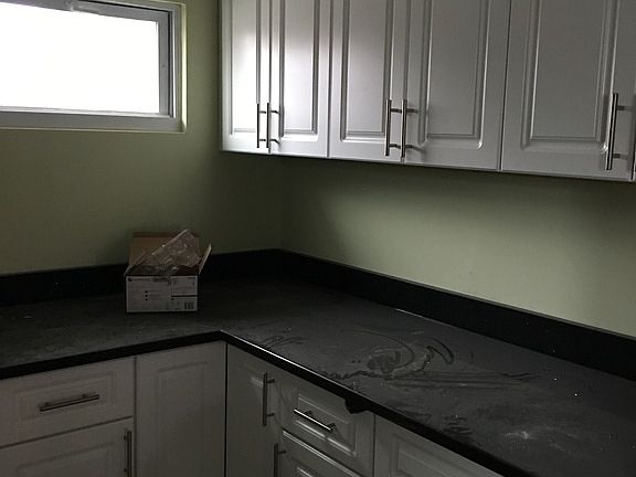 5th image of 153 00 Foch Blvd #2B