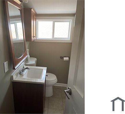 3rd image of 1515 N Menard Ave