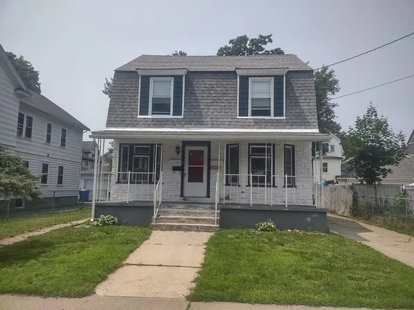 54 Norfolk St, Springfield, MA 01109
