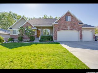 9963 S Tee Box Dr, South Jordan, UT 84009