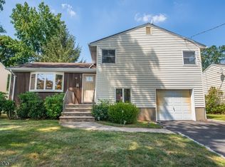 44 Post Rd, Clark, NJ 07066