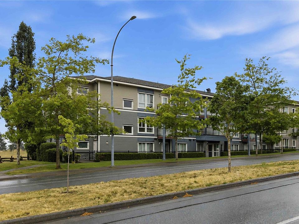 1st image of 4050 Douglas St #203