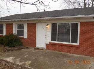 800 Hillview Blvd, Louisville, KY 40229