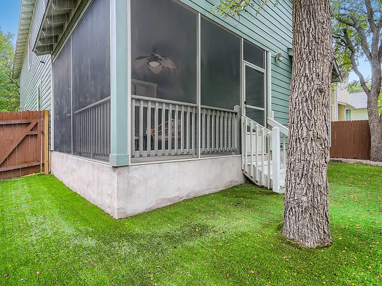 2612 Lightfoot Trl — Photo 22