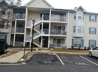 297 Wimbeldon Ct, North Brunswick, NJ 08902