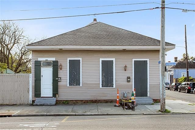 1st image of 2802 Saint Claude Ave