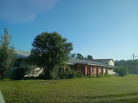 4th image of 46 Veterans Ln
