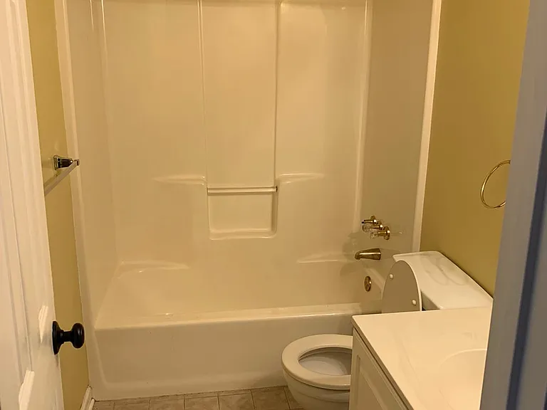 2157 Wilmington Cir NE — Photo 10