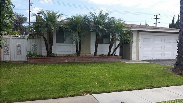 2nd image of 11792 Azalea Ave