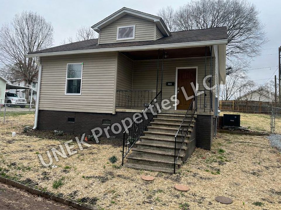 1st image of 205 Wood St