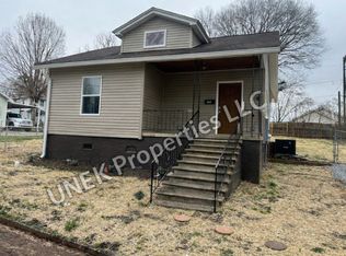 205 Wood St, Mount Holly, NC 28120