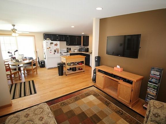 5th image of 223086 Herald Dr