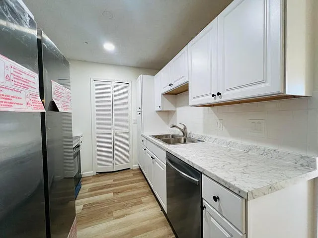 11877 Sturbridge Ln — Photo 14