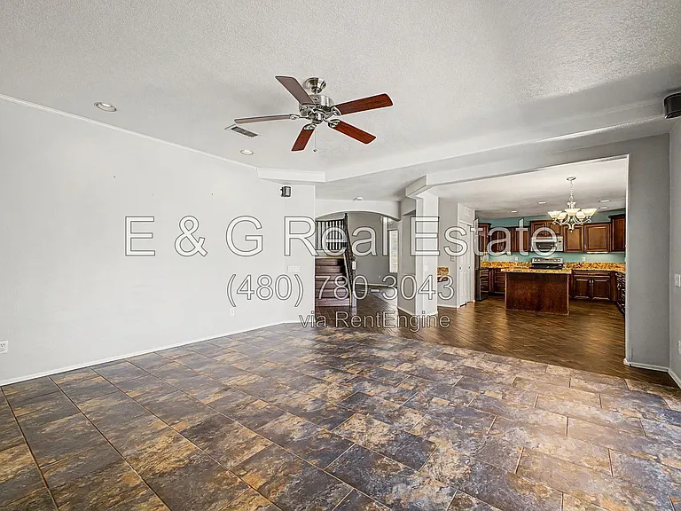 19424 N 33rd Pl — Photo 10