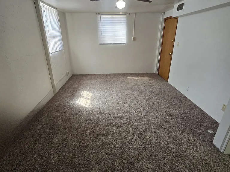 1038 S 16th St #1 BR — Photo 3