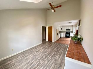 400 Cascade Dr #2, Fairfield, CT 06825