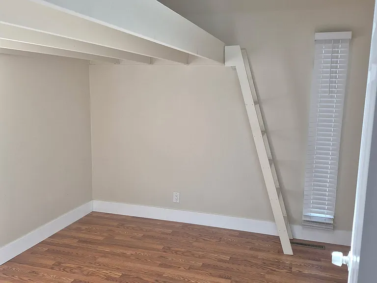 3537 Louisiana St — Photo 10