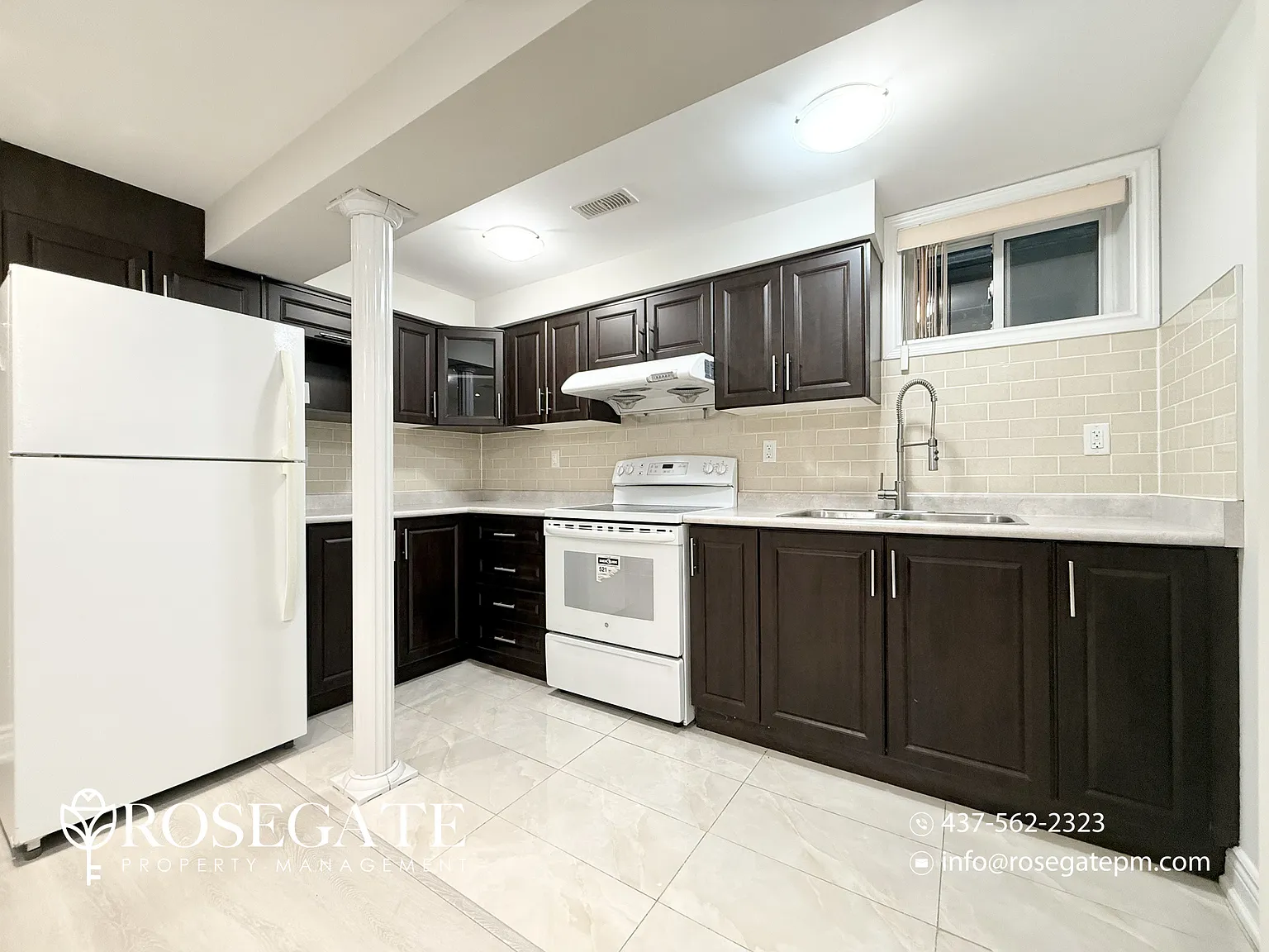 12 Combermere Drive Toronto — Photo 2