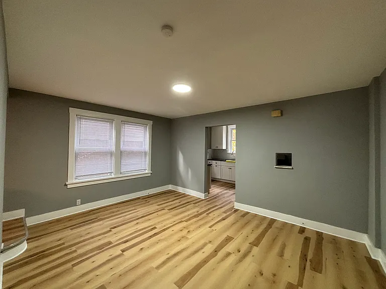 6327 Waldron St — Photo 3