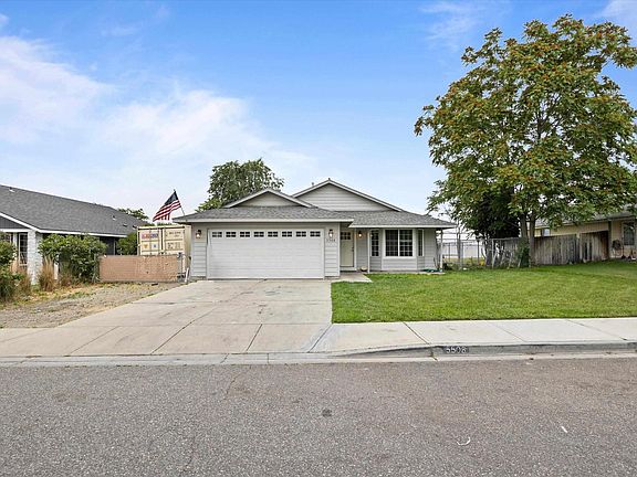 4th image of 5508 Koufax Ln