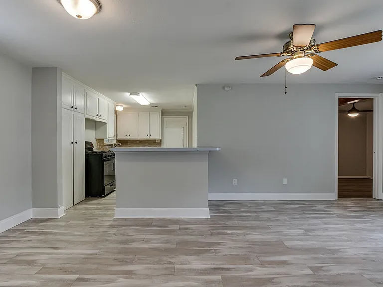 3628 Firethorn Dr — Photo 10