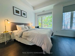 17 Saint Bartholomew St, Toronto, ON M5A 0P1