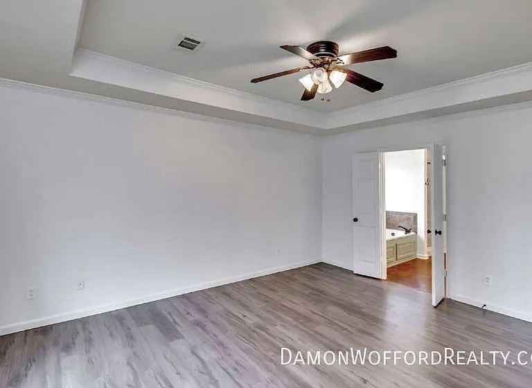 107 Emry Cv — Photo 49