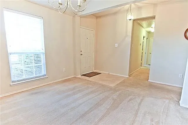 625 Canyon Pl — Photo 5