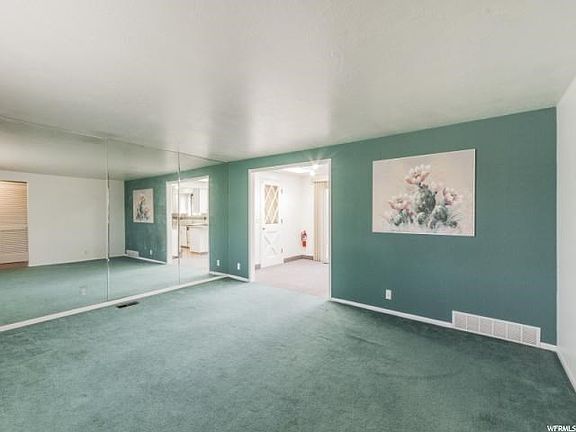 4th image of 1864 W Bowling Ave