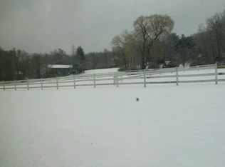 12 New Fitchburg Rd, Townsend, MA 01474