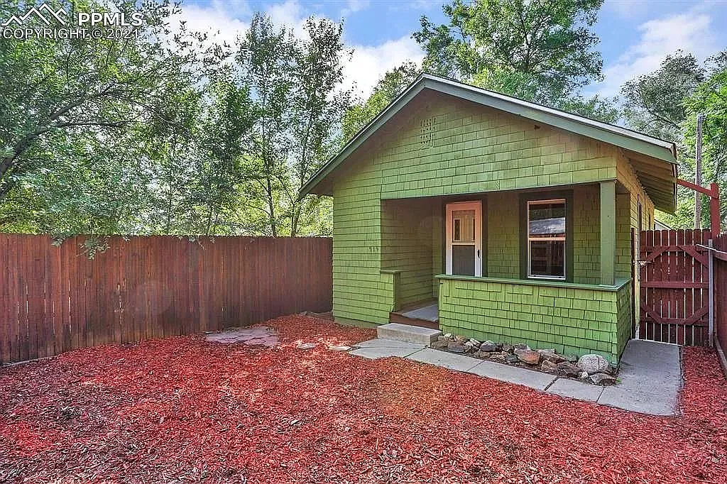1 bed, 600 sqft, $1,275 — Photo 1