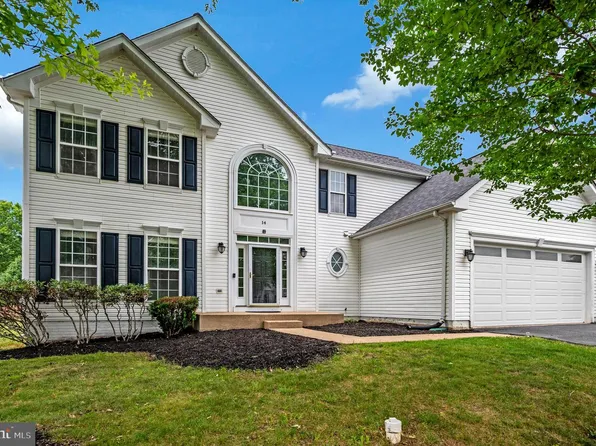 14 River Oak Dr, Stafford, VA 22554
