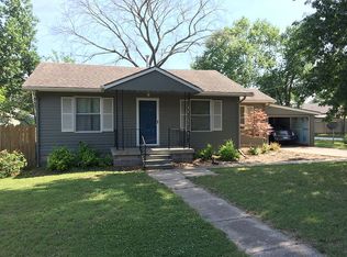 618 E 9th St, Ottawa, KS 66067