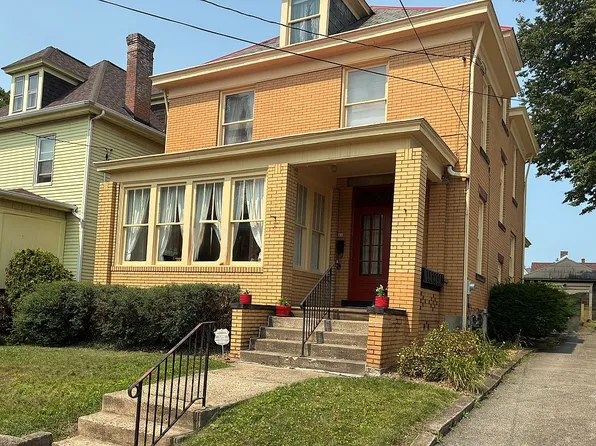 52 Byrer Ave, Uniontown, PA 15401