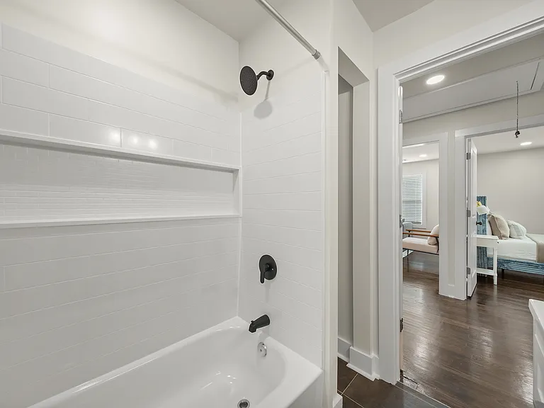 287 Richardson Rd NW — Photo 29
