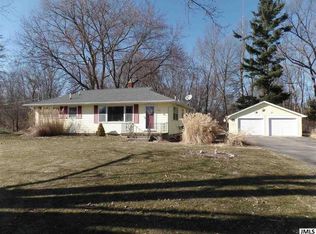 1500 Larrys Dr, Jackson, MI 49203