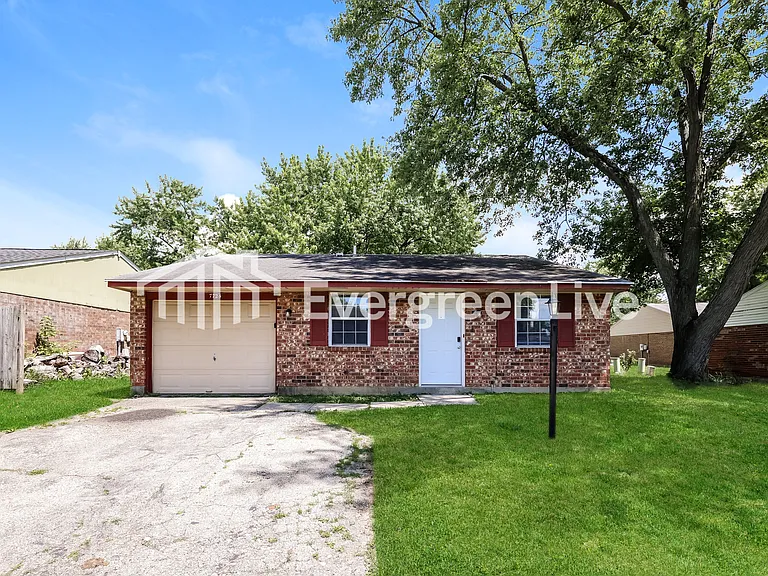 7724 Mount Hood Dr — Photo 1