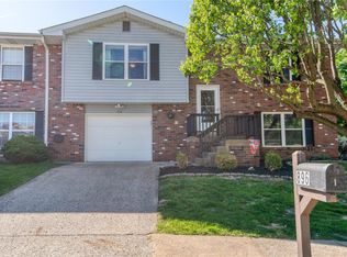 896 Barwood Dr, Arnold, MO