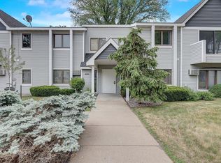 4010 52nd St E #203, Minneapolis, MN 55417