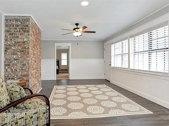 4th image of 2114 Turtle Creek Cir